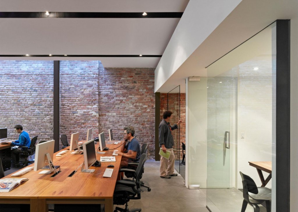 Hybrid office design  - Photo №14