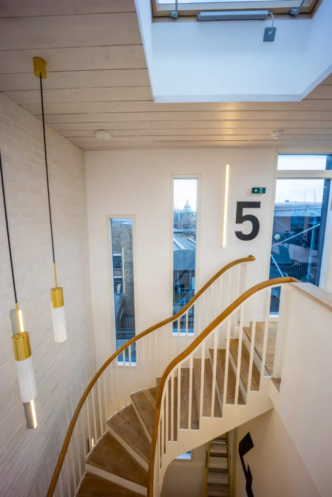 What Type of Space is Right for My Business? Exploring Office Fit-Out Options for Success  - Photo №12